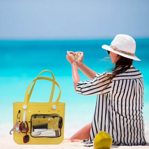 6-beach-bag-accessories-every-beachgoer-needs